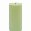 Bougie LED cylindrique plastique vert H 20 cm