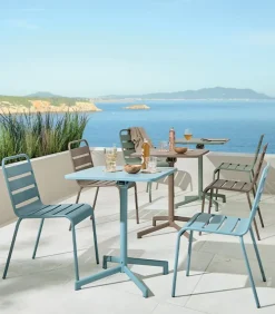 Table de jardin carrée pliante GARRY